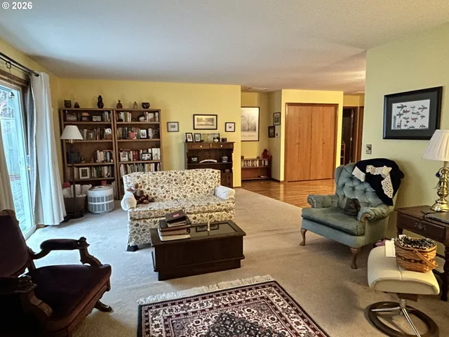 $385,000 | 13301 Northwest 14th Avenue, Unit B109, Vancouver, WA 98685