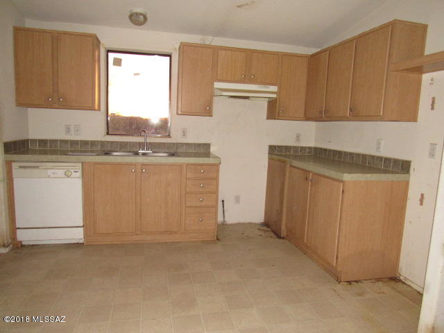 8520-1 South Cover View Road Tucson, AZ 85736 - Photo 16 of 29