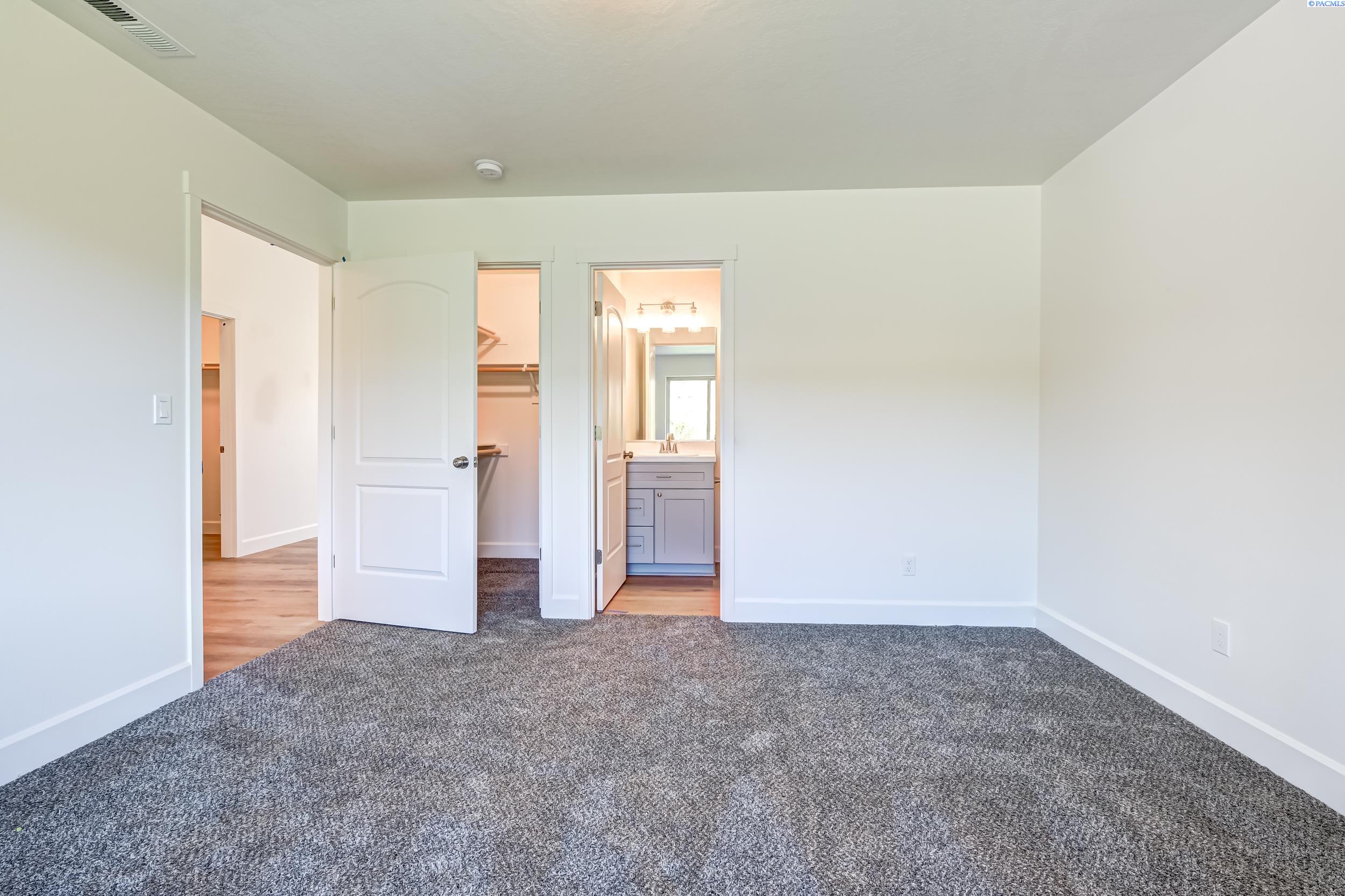1804 Kendall Road Benton City, WA 99320 - Photo 21 of 25 Gallery Image 21