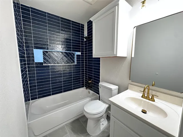 $1,800 | 360 Atlantis, Kyle, TX 78640