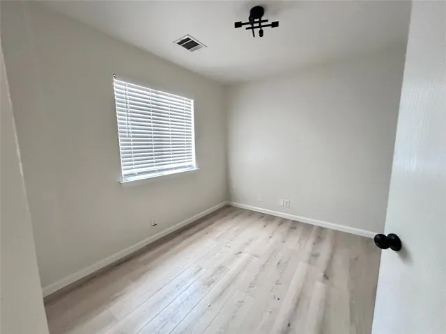 $1,800 | 360 Atlantis, Kyle, TX 78640