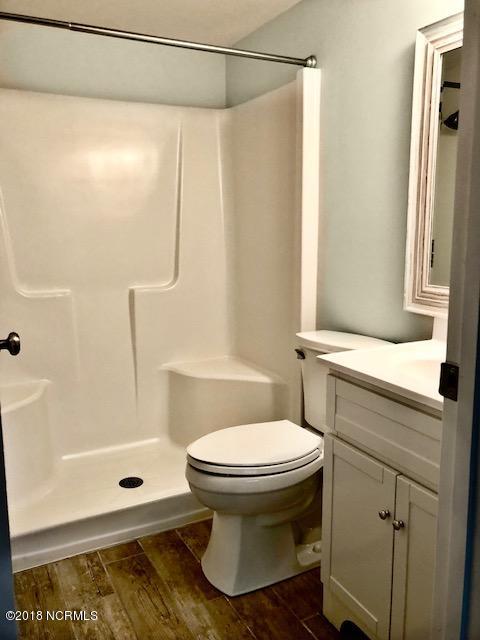 4403 Holly Tree Road, Unit 1005 Wilmington, NC 28412 - Photo 9 of 12 Update bath