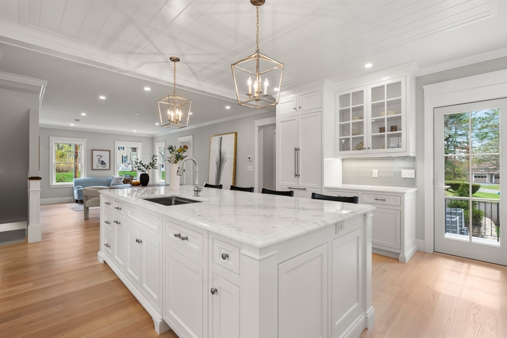 6 Revolutionary Road Lexington, MA 02421 - Photo 5 of 36