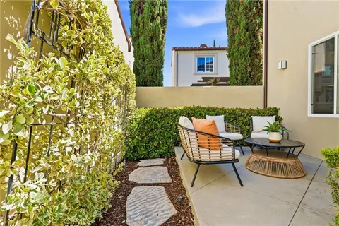 $1,850,000 | 59 Bower Tree, Irvine, CA 92603