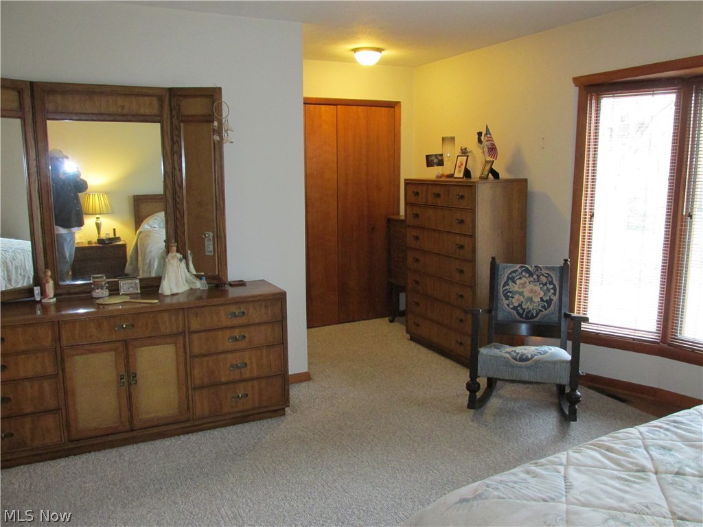 20896 Mastick Road Cleveland, OH 44126 - Photo 19 of 35
