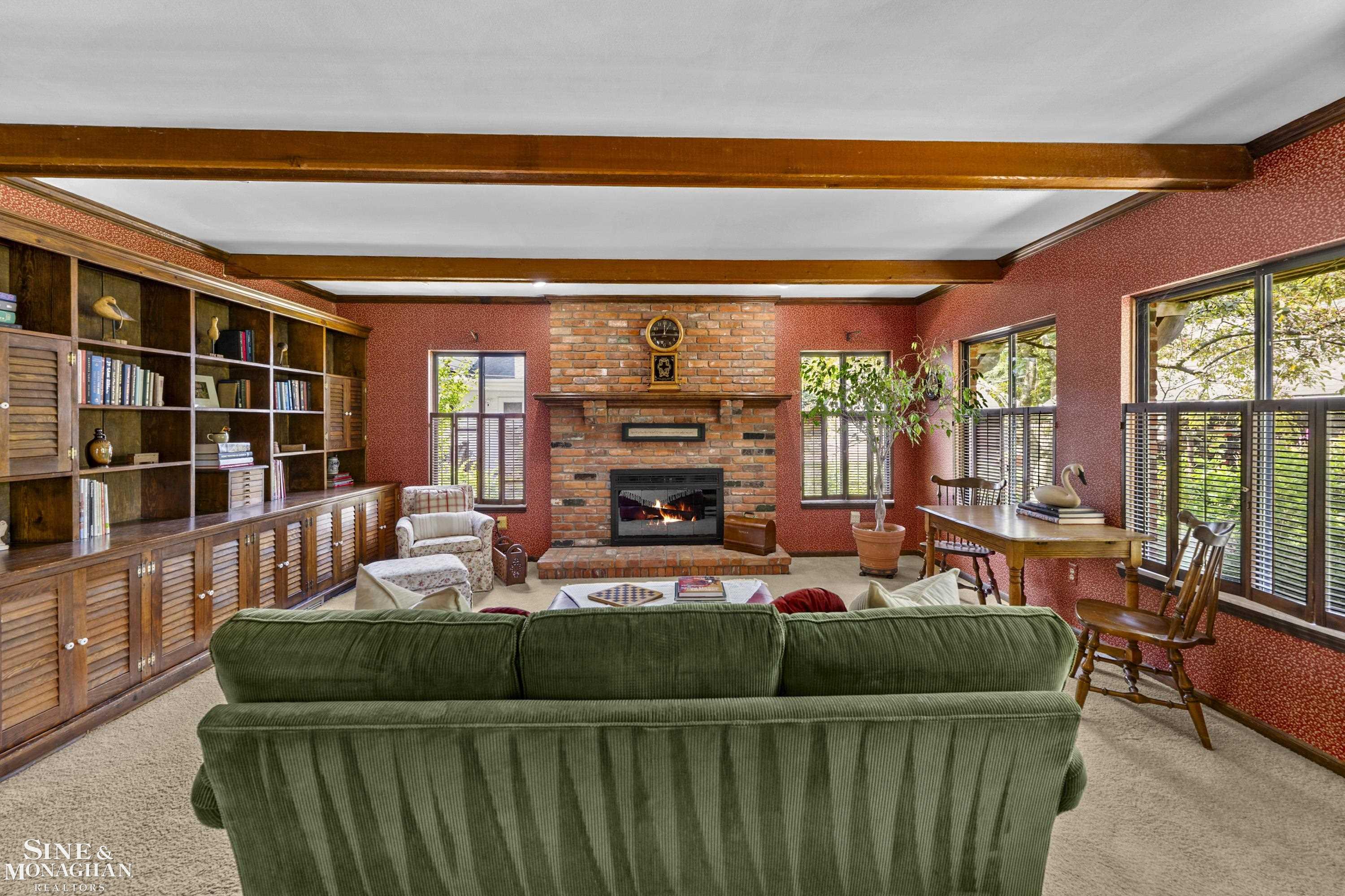 1022 Hampton Road Grosse Pointe Woods, MI 48236 - Photo 16 of 48