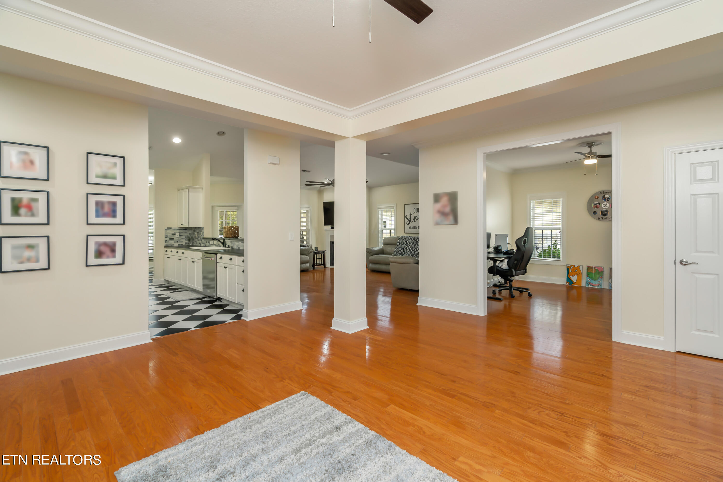 107 Fallberry Street Oak Ridge, TN 37830 - Photo 11 of 60 Dining Room