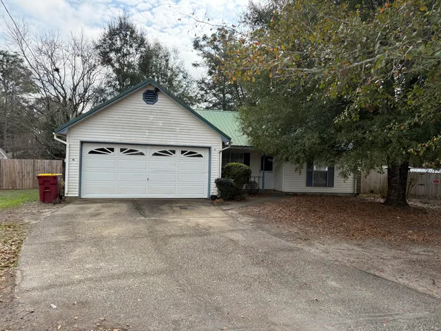 $1,500 | 117 Hollow Cove, Crestview, FL 32539