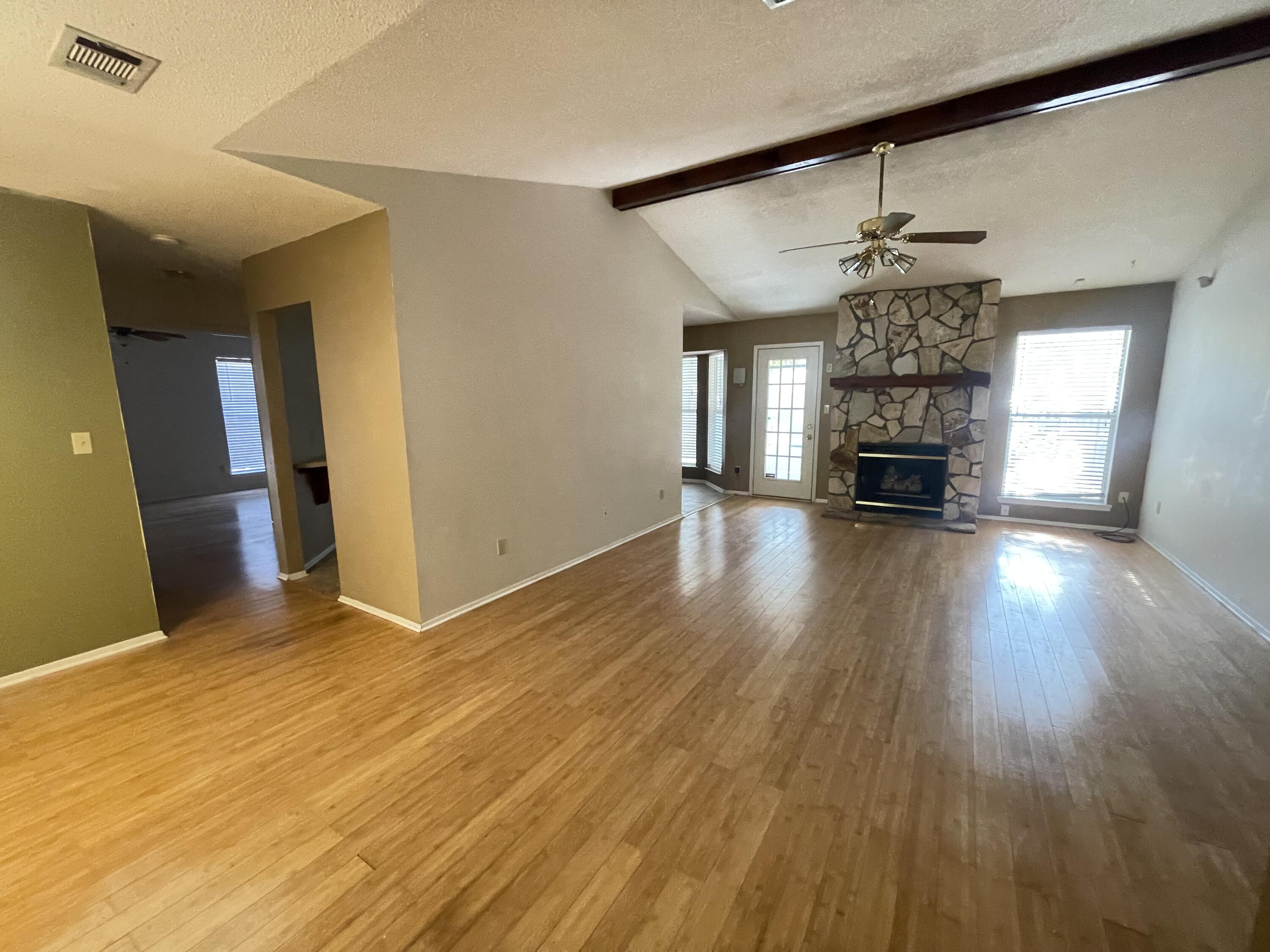 117 Hollow Cove Crestview, FL 32539 - Photo 2 of 21 IMG_2803