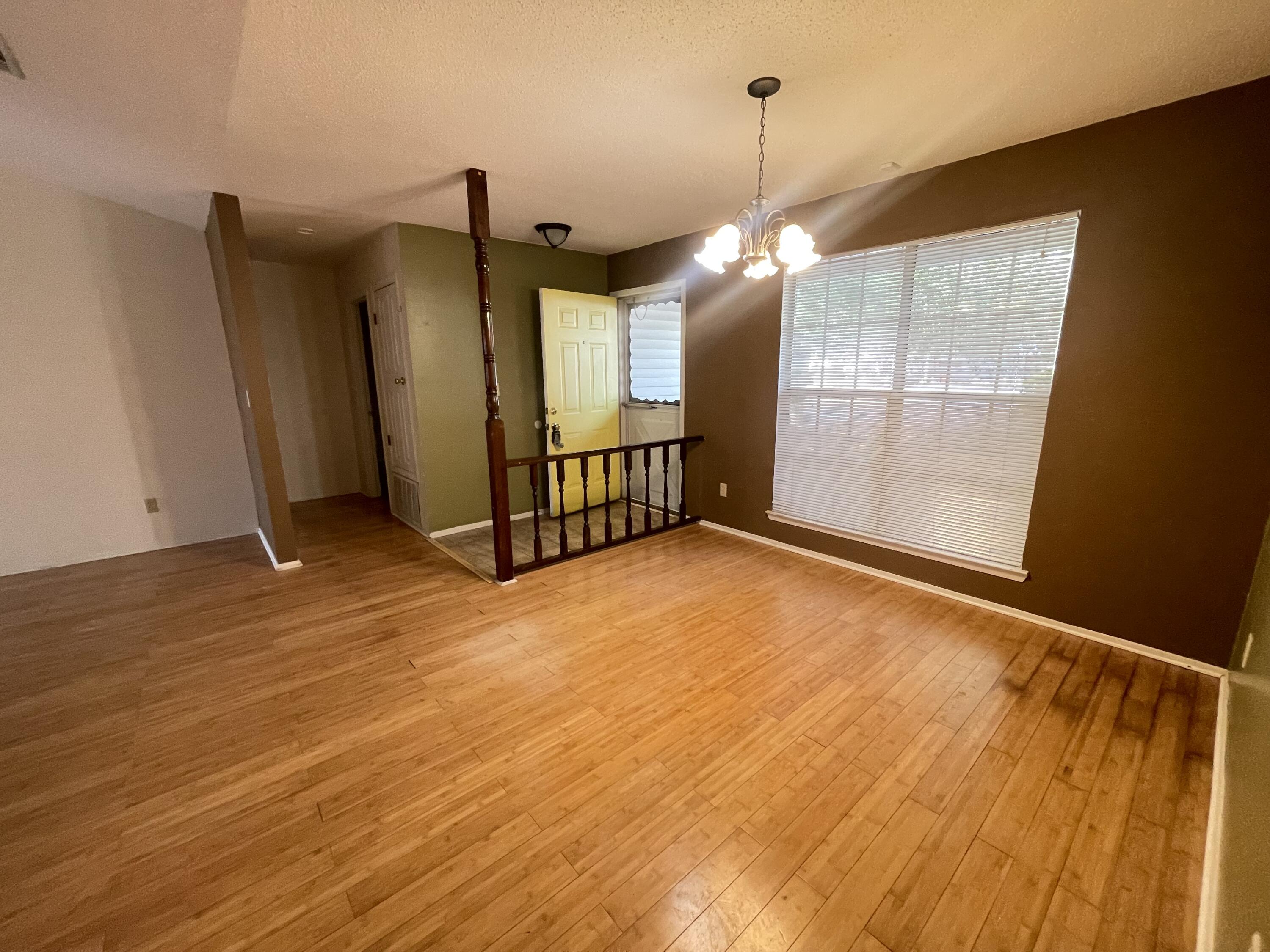 117 Hollow Cove Crestview, FL 32539 - Photo 6 of 21 IMG_2820