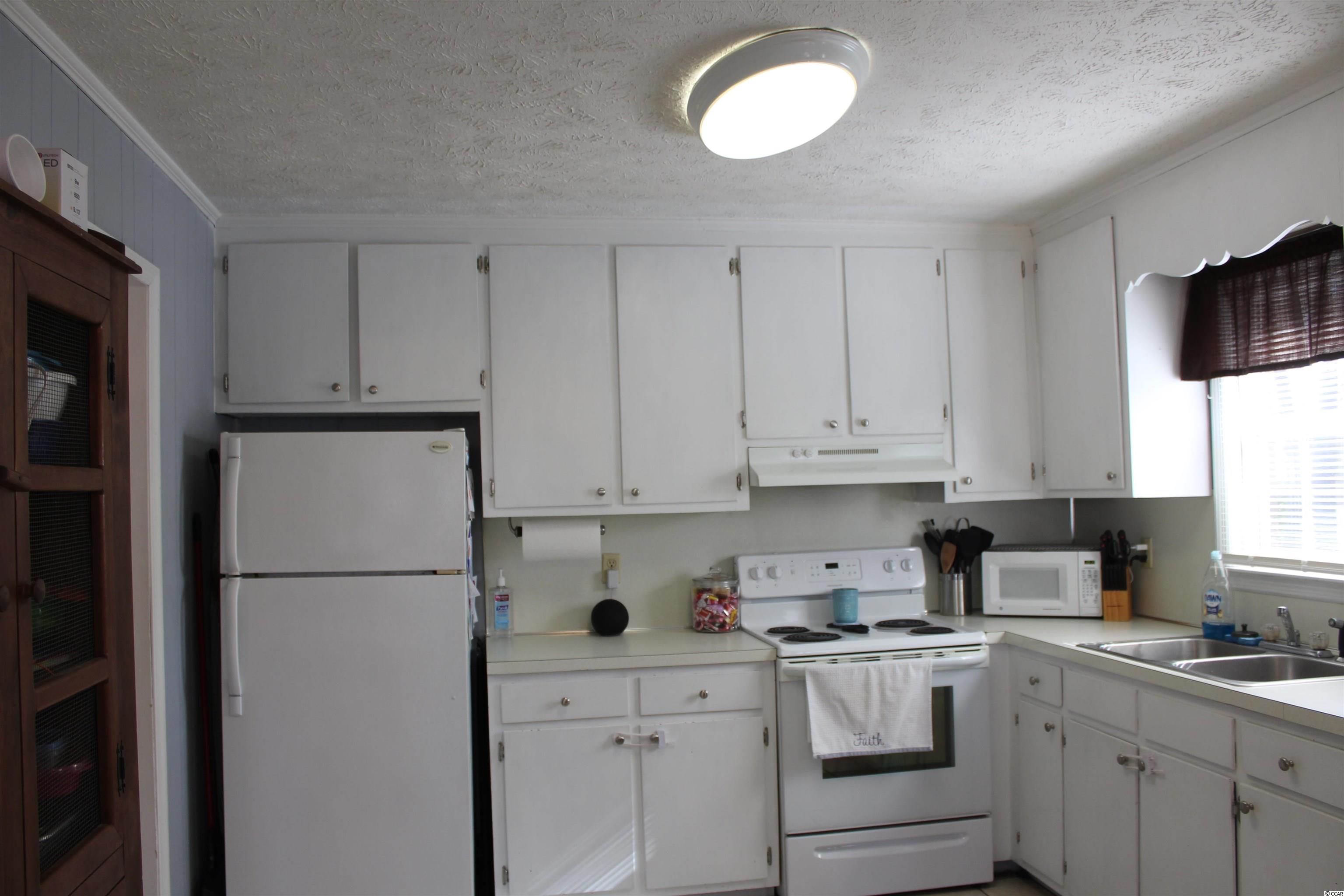 6067 Cypress Swamp Road Conway, SC 29527 - Photo 6 of 30