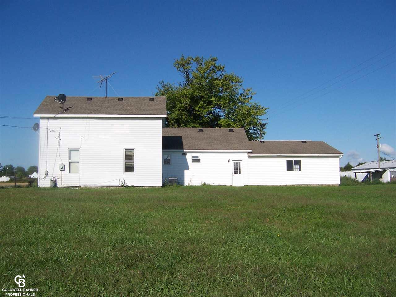 10558 Lambs Road Memphis, MI 48041 - Photo 15 of 25 31358528-14.JPG