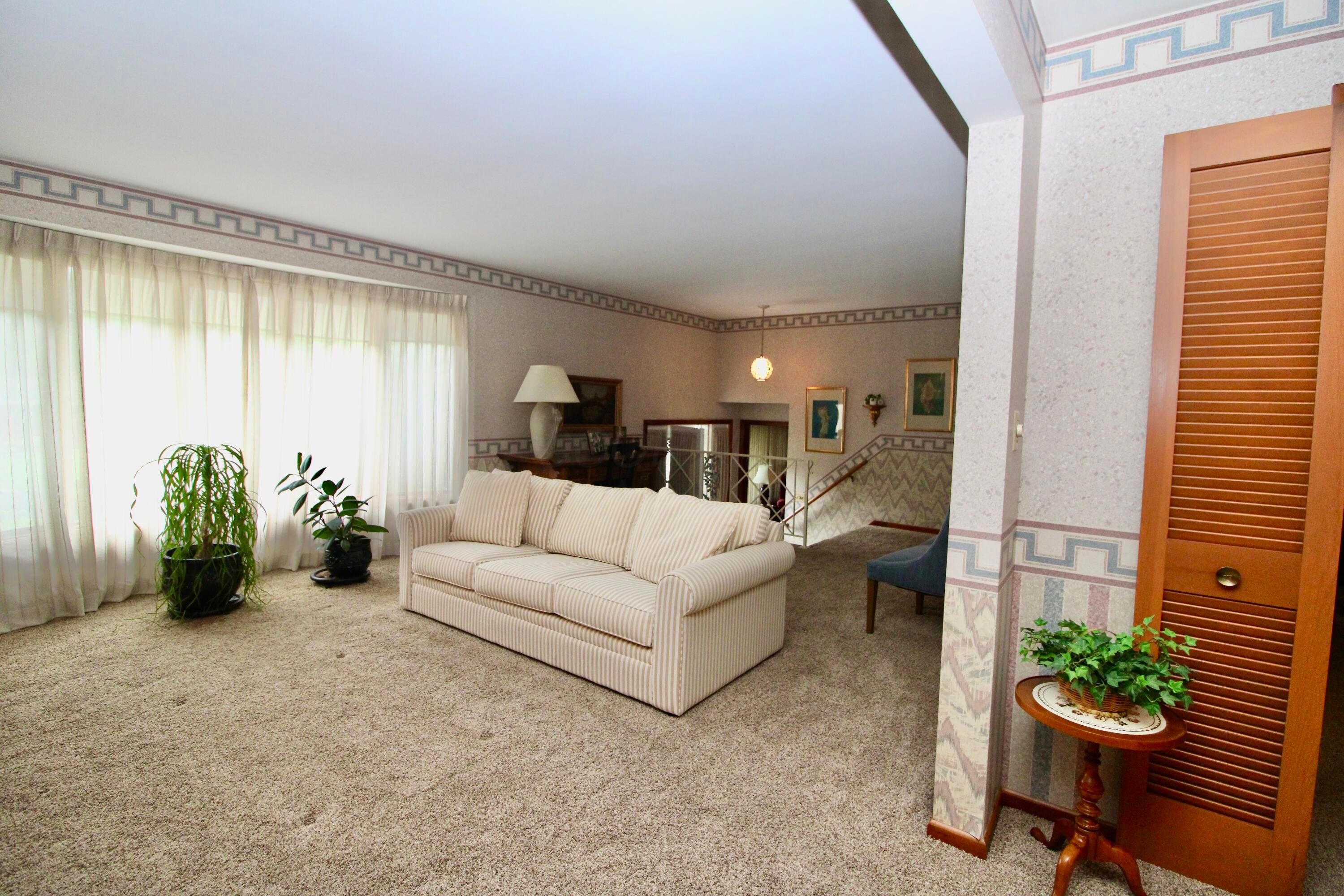 156 Sherbrook Road Mansfield, OH 44907 - Photo 13 of 29 IMG_1198