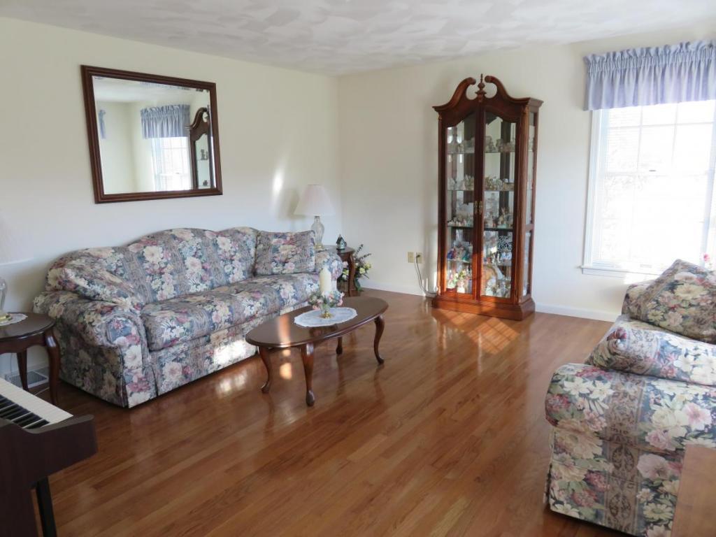 501 Castleman Road Vestal, NY 13850 - Photo 3 of 24 Gallery Image 3
