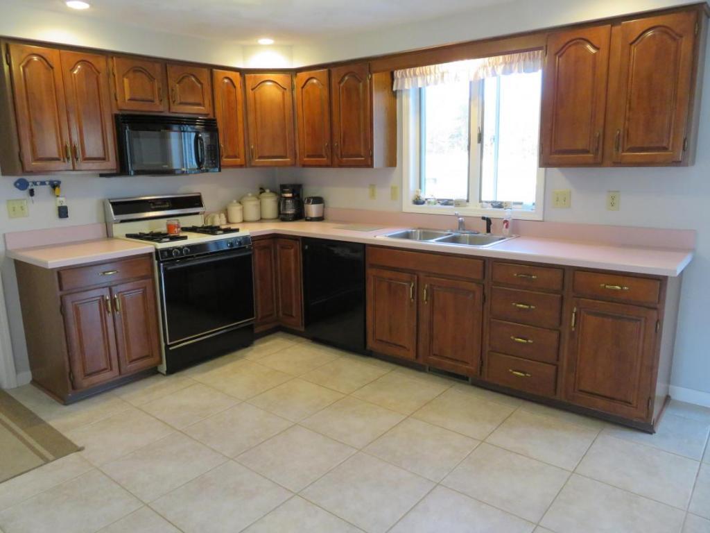 501 Castleman Road Vestal, NY 13850 - Photo 5 of 24 Gallery Image 5