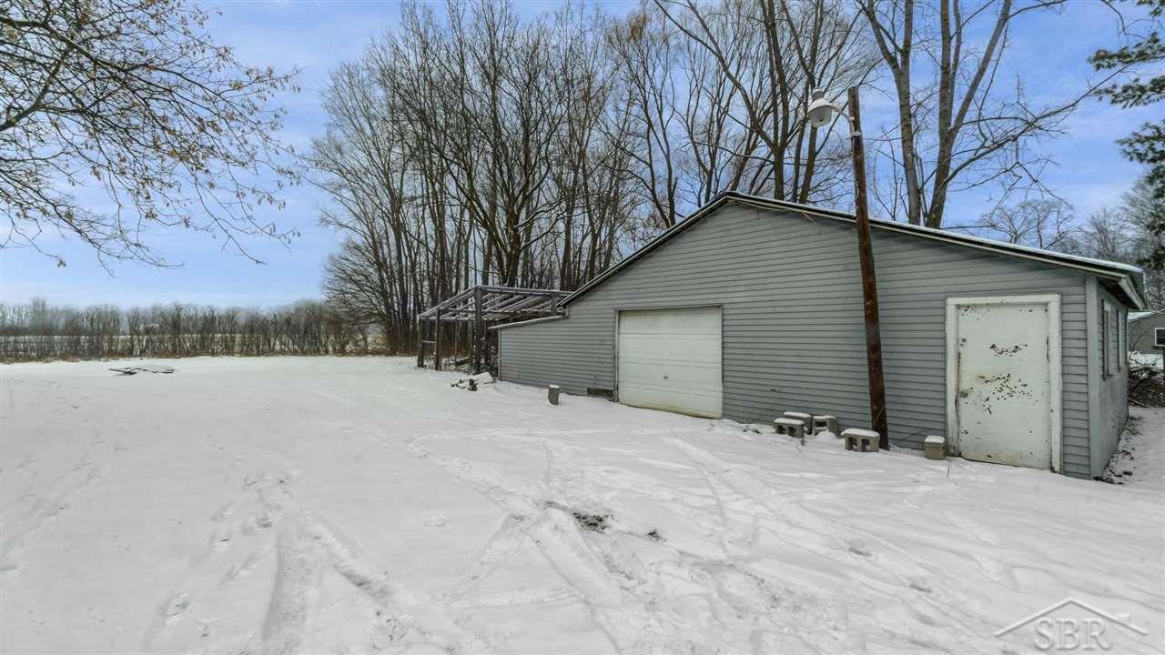 2108 Smiths Crossing Road Midland, MI 48640 - Photo 15 of 16