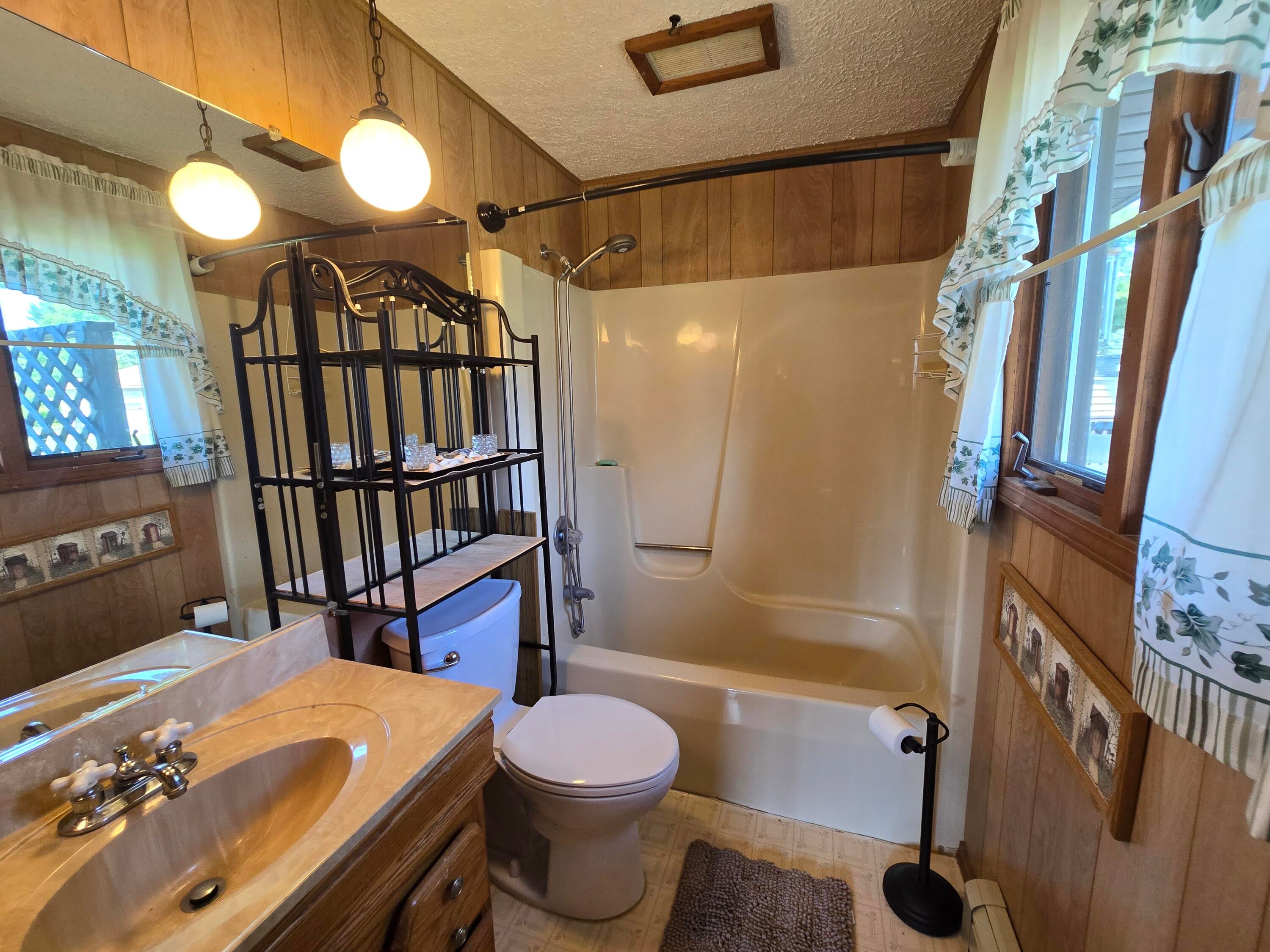 2338 North St Helen Road St. Helen, MI 48656 - Photo 17 of 45 Gallery Image 17