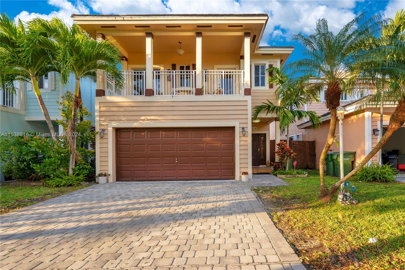 3461 Northeast 4th St  