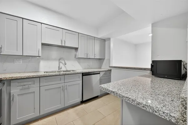 $1,550 | 6201 Ranchester Drive, Unit 29, Houston, TX 77036