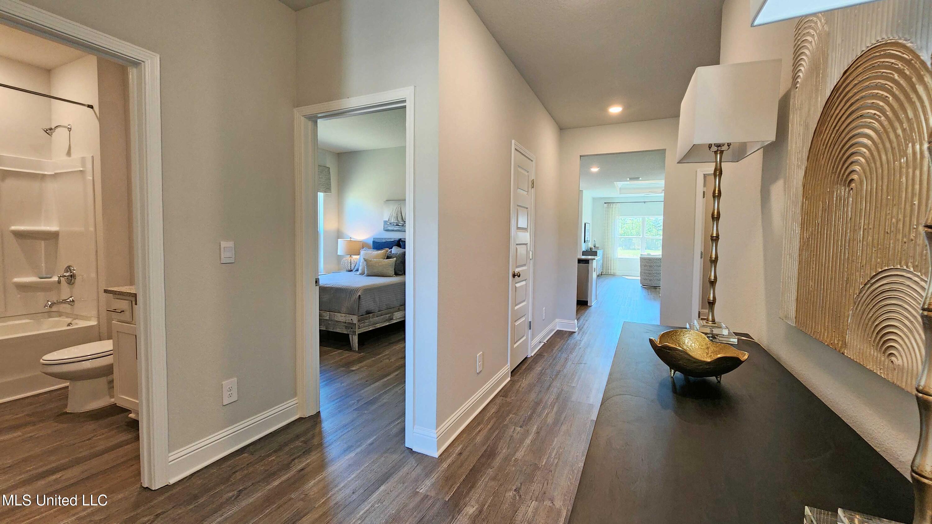 14212 Quill Avenue Biloxi, MS 39532 - Photo 2 of 24 001_