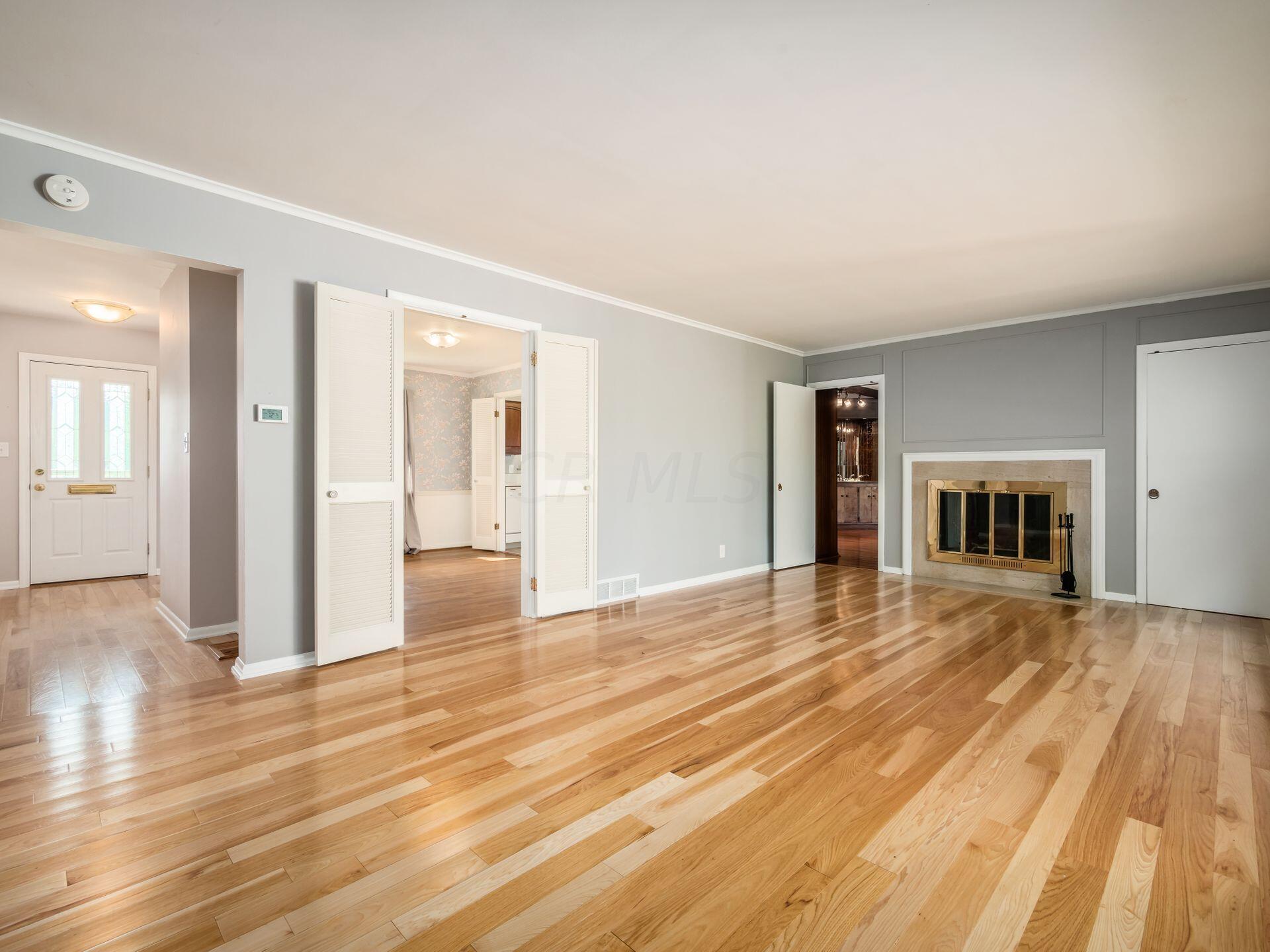 2800 Elginfield Road Columbus, OH 43220 - Photo 18 of 48