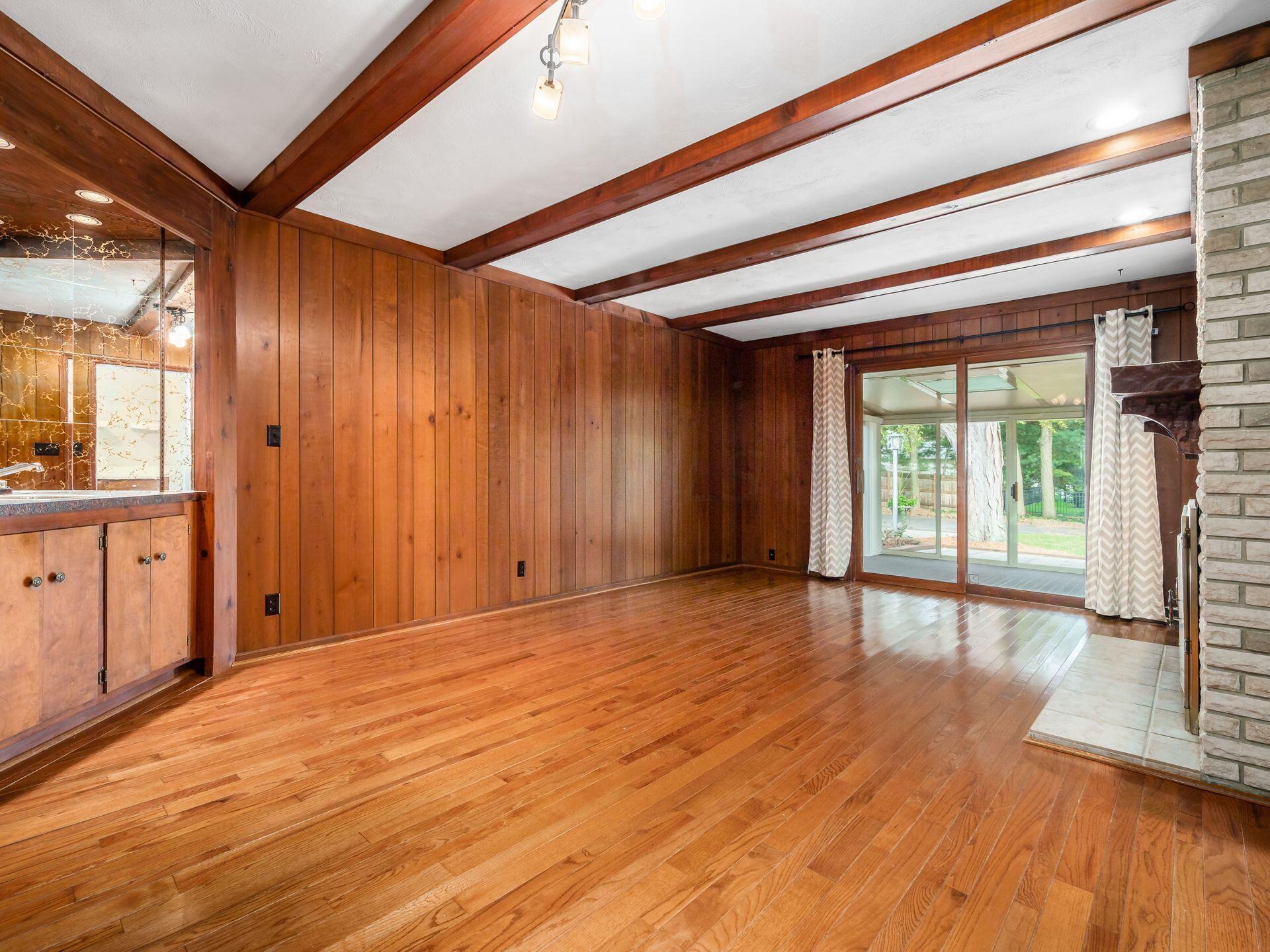 2800 Elginfield Road Columbus, OH 43220 - Photo 23 of 48