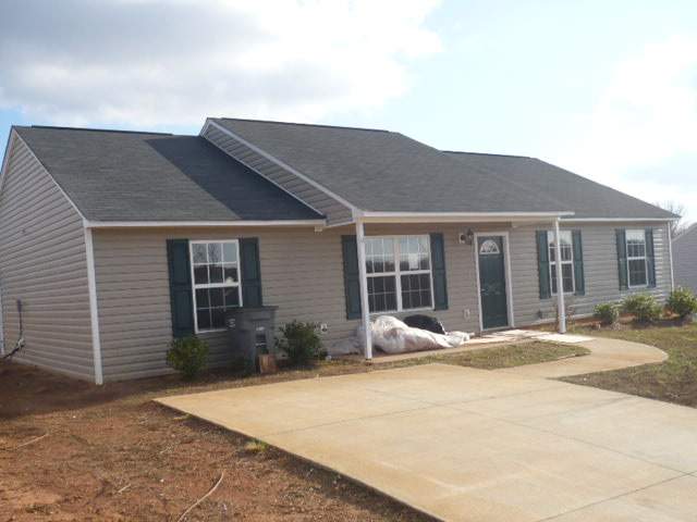 211 Riverbreeze Road Greenville, SC 29611 - Photo 2 of 5 Gallery Image 2