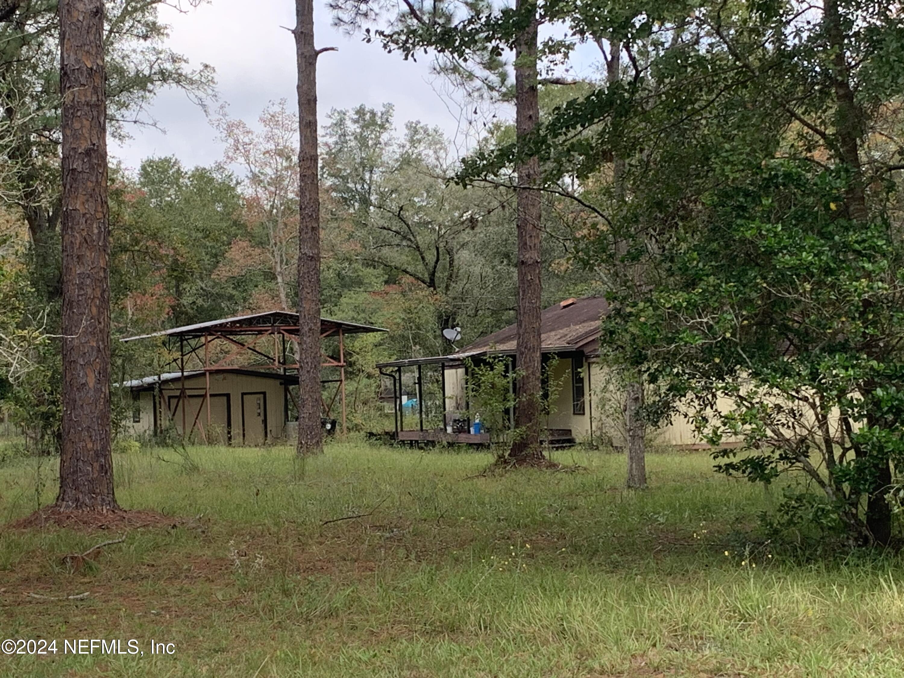 1452 Brangus Road Middleburg, FL 32068 - Photo 3 of 4 House
