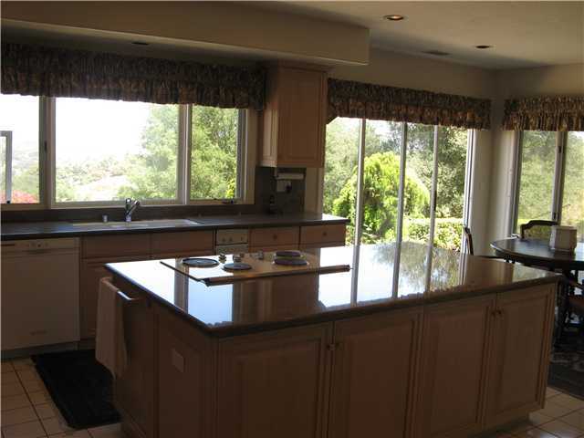 381 Rancho Camino Fallbrook, CA 92028 - Photo 4 of 13