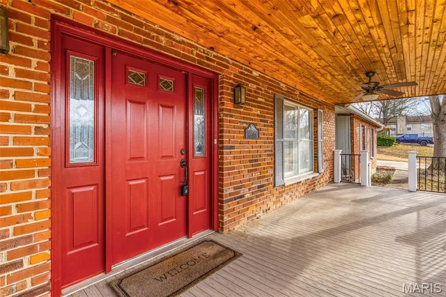 $293,750 | 1621 North 6th Street, De Soto, MO 63020