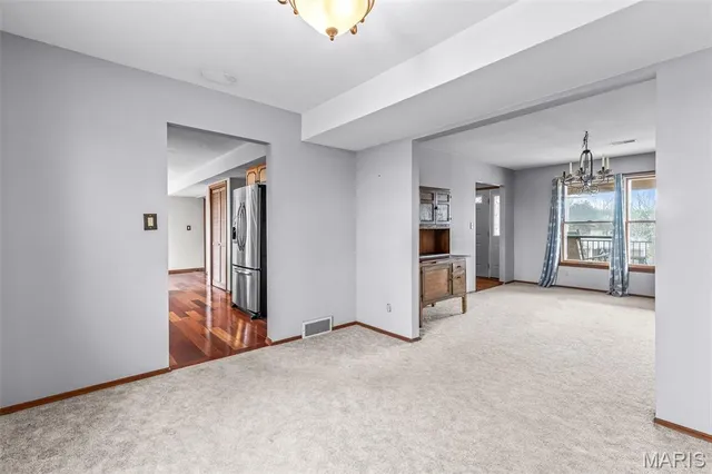 $293,750 | 1621 North 6th Street, De Soto, MO 63020