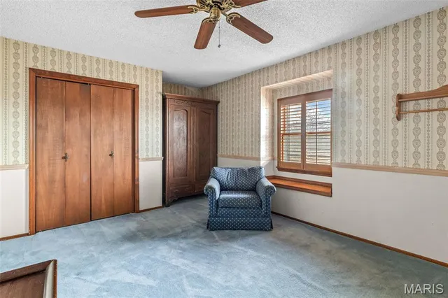 $300,000 | 1621 North 6th Street, De Soto, MO 63020