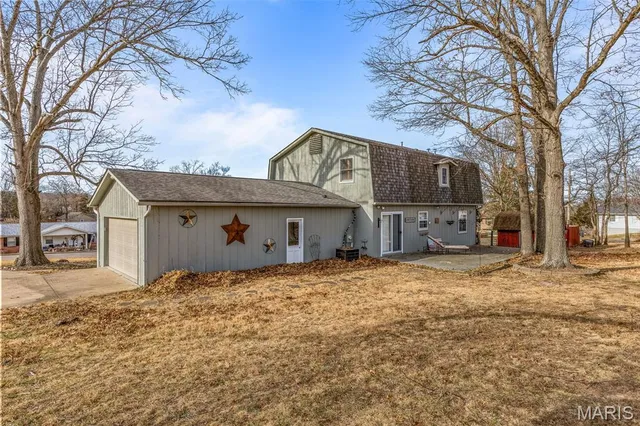 $293,750 | 1621 North 6th Street, De Soto, MO 63020