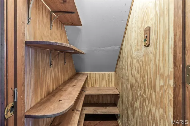 $300,000 | 1621 North 6th Street, De Soto, MO 63020