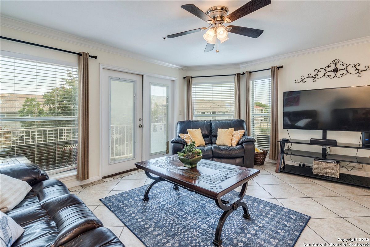 730 Mather, Unit 303 New Braunfels, TX 78130 - Photo 5 of 26 Gallery Image 5