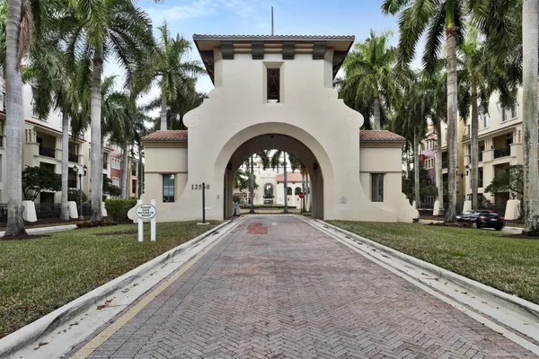 $884,900 | 2970 Northwest 124th Way, Unit 2970, Sunrise, FL 33323