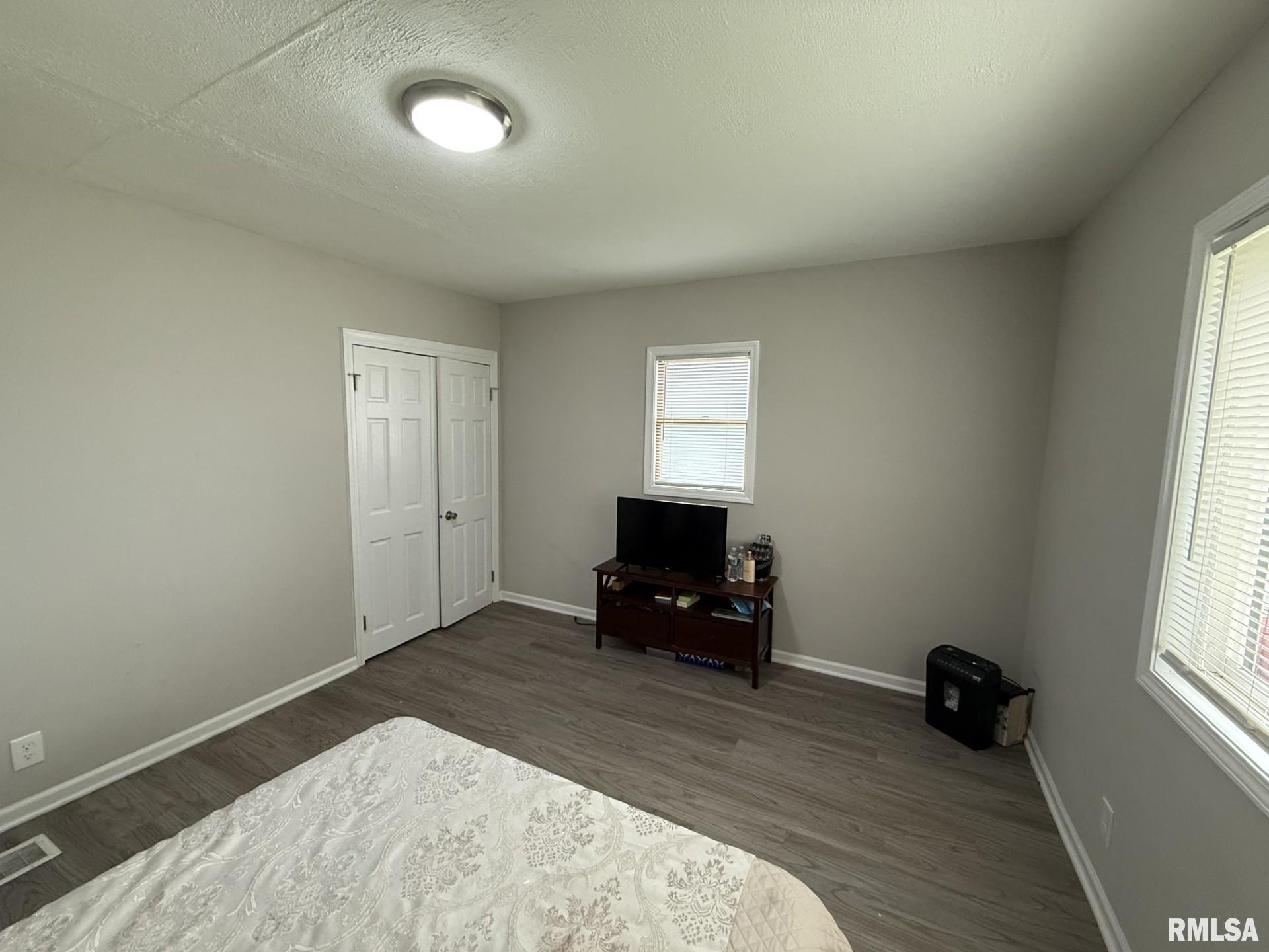 915 North Walnut Street Kewanee, IL 61443 - Photo 14 of 21
