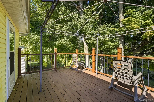a picture of a bench in a bathroom