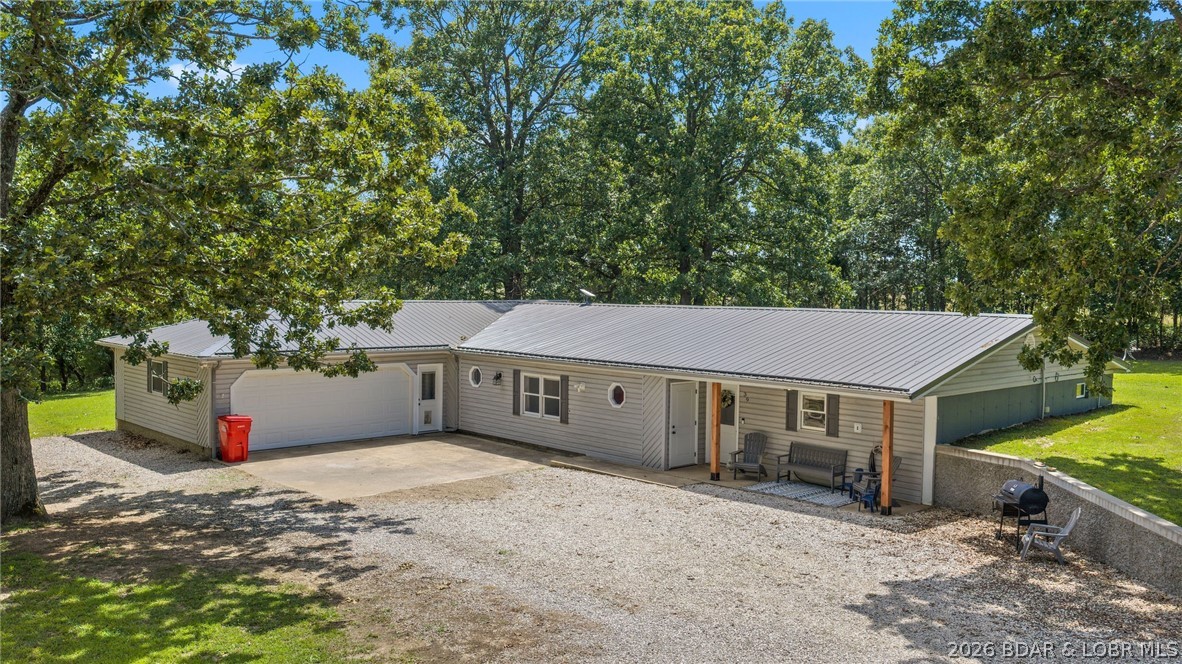 39 Willow Tree Road Iberia, MO 65486 - Photo 1 of 69