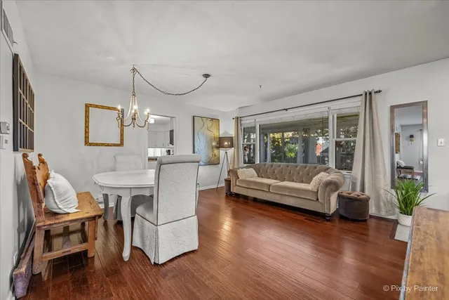 $375,000 | 369 Vincent Place, Elgin, IL 60123