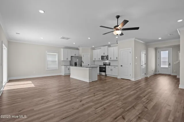 $414,900 | 47 Umbrella Palm Drive, Hampstead, NC 28443