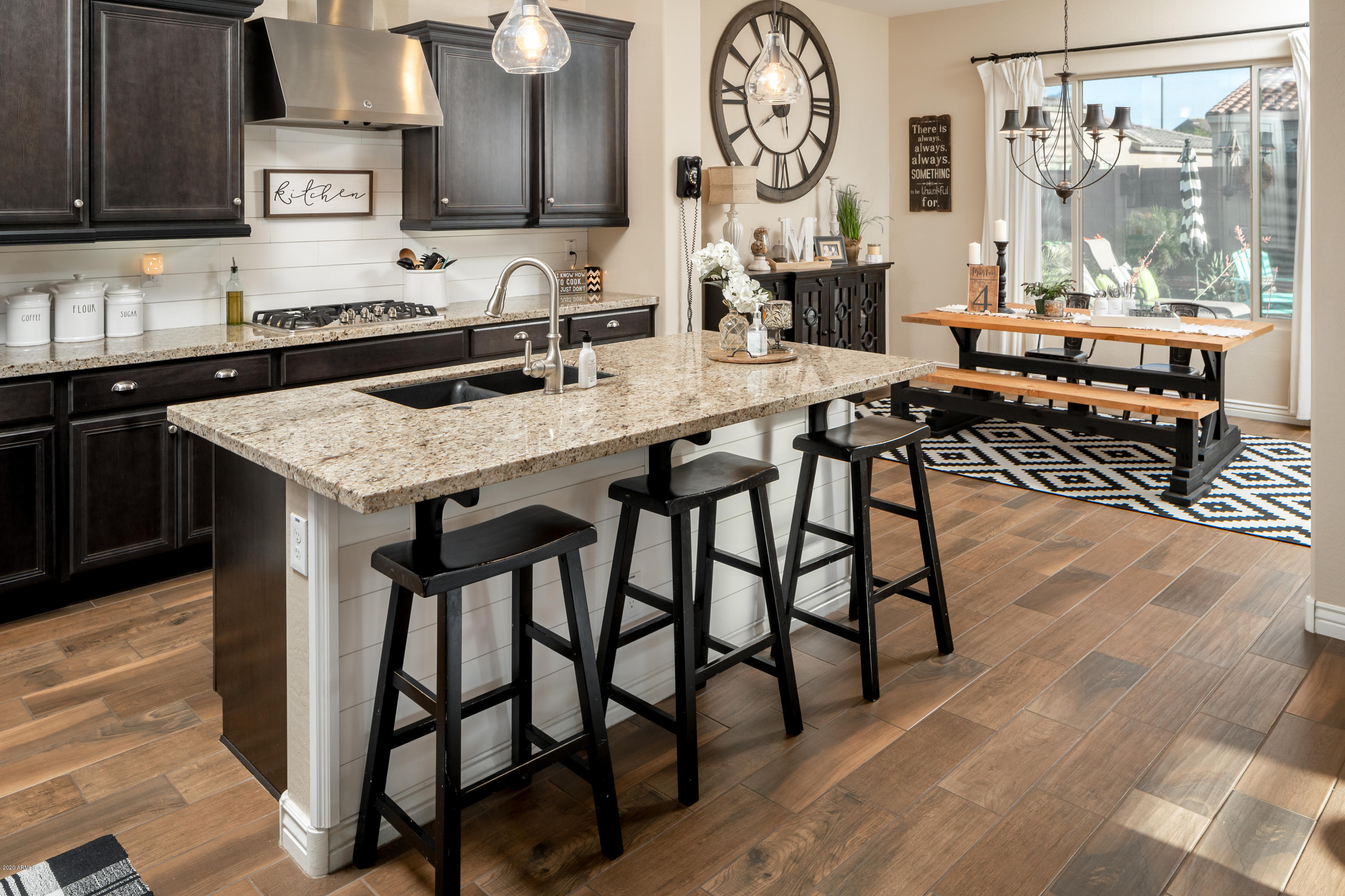 2271 East Saddlebrook Road Gilbert, AZ 85298 - Photo 13 of 33 20200427-DSC02153-Edit