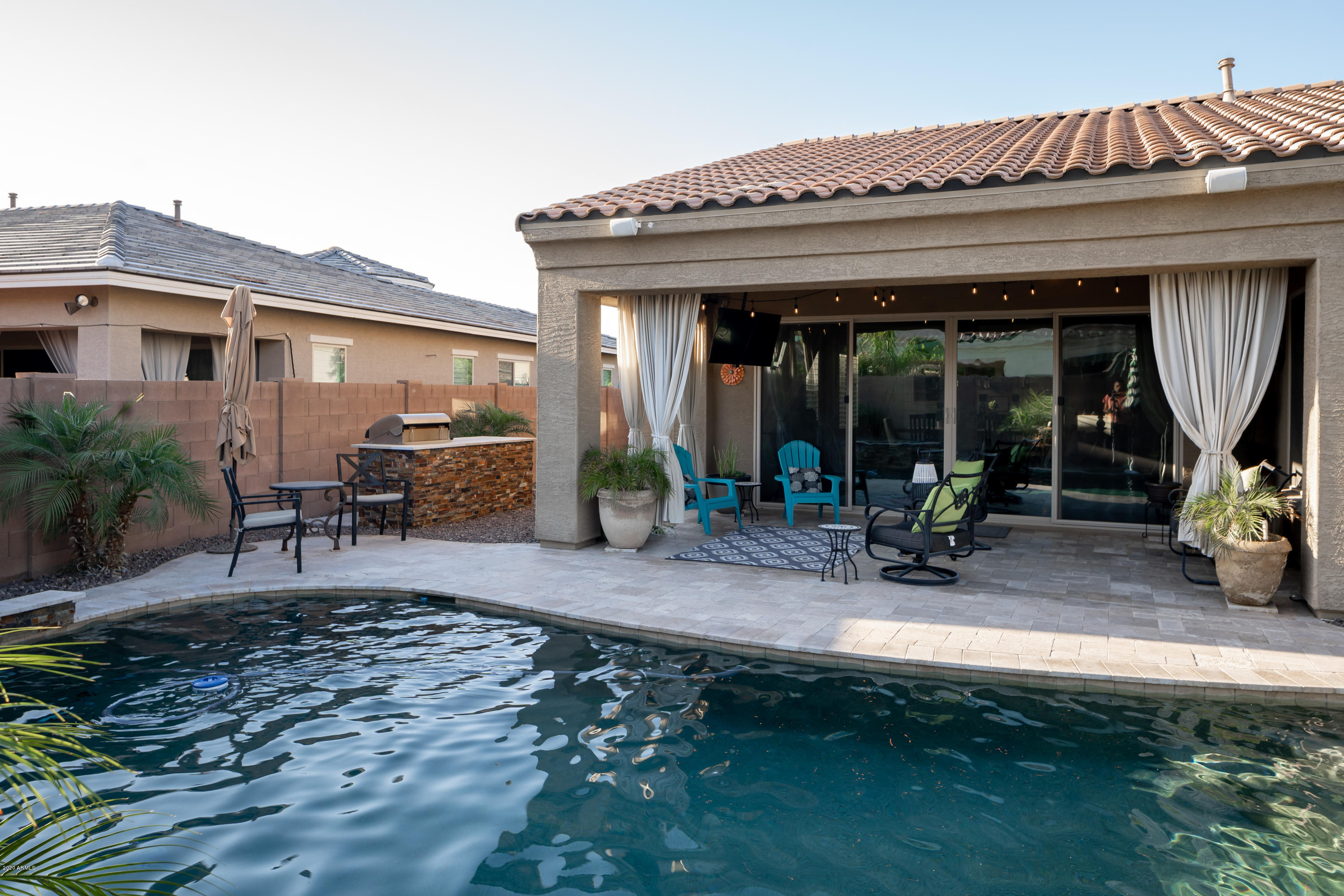 2271 East Saddlebrook Road Gilbert, AZ 85298 - Photo 19 of 33 20200427-DSC02182