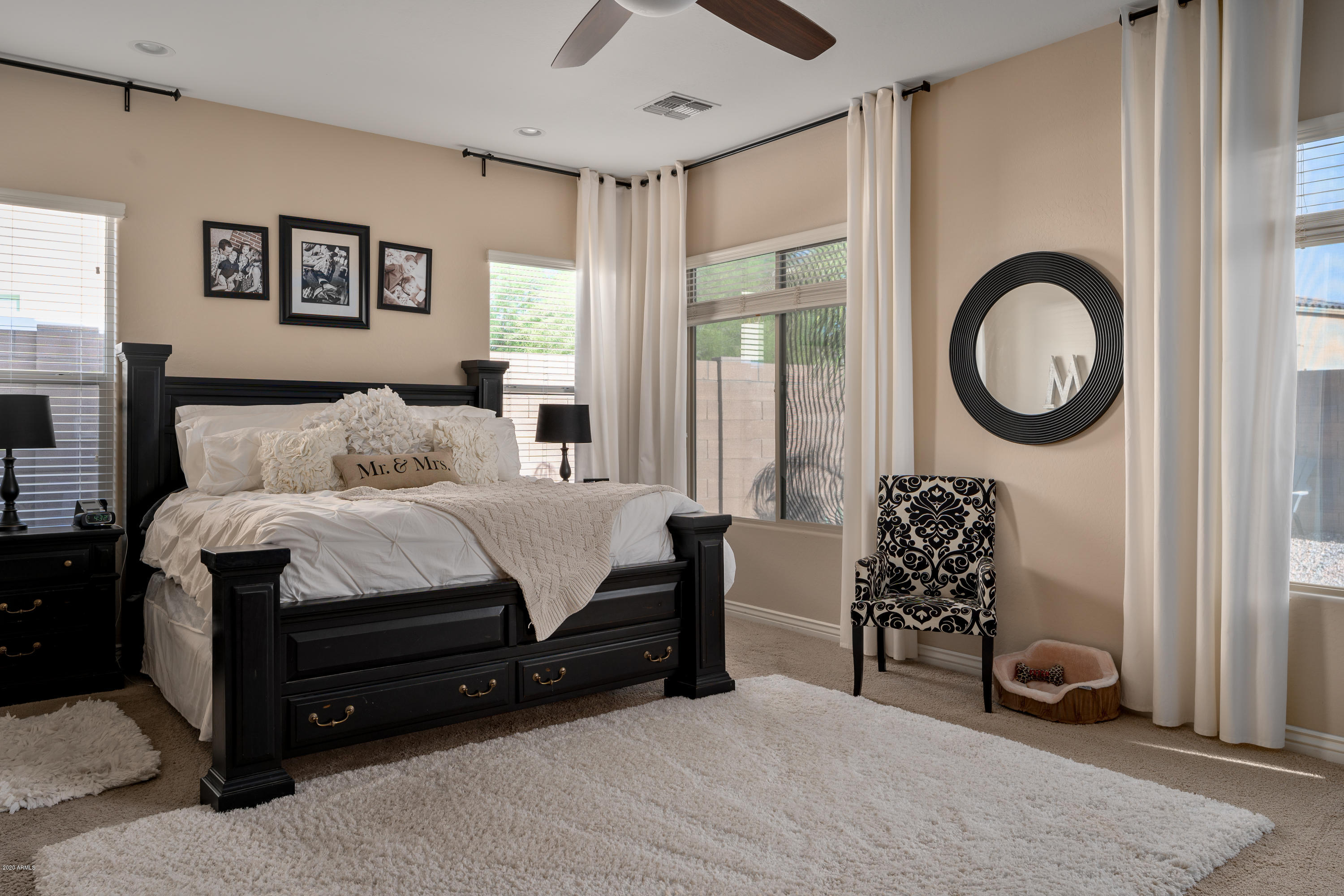 2271 East Saddlebrook Road Gilbert, AZ 85298 - Photo 21 of 33 20200427-DSC02033-Edit