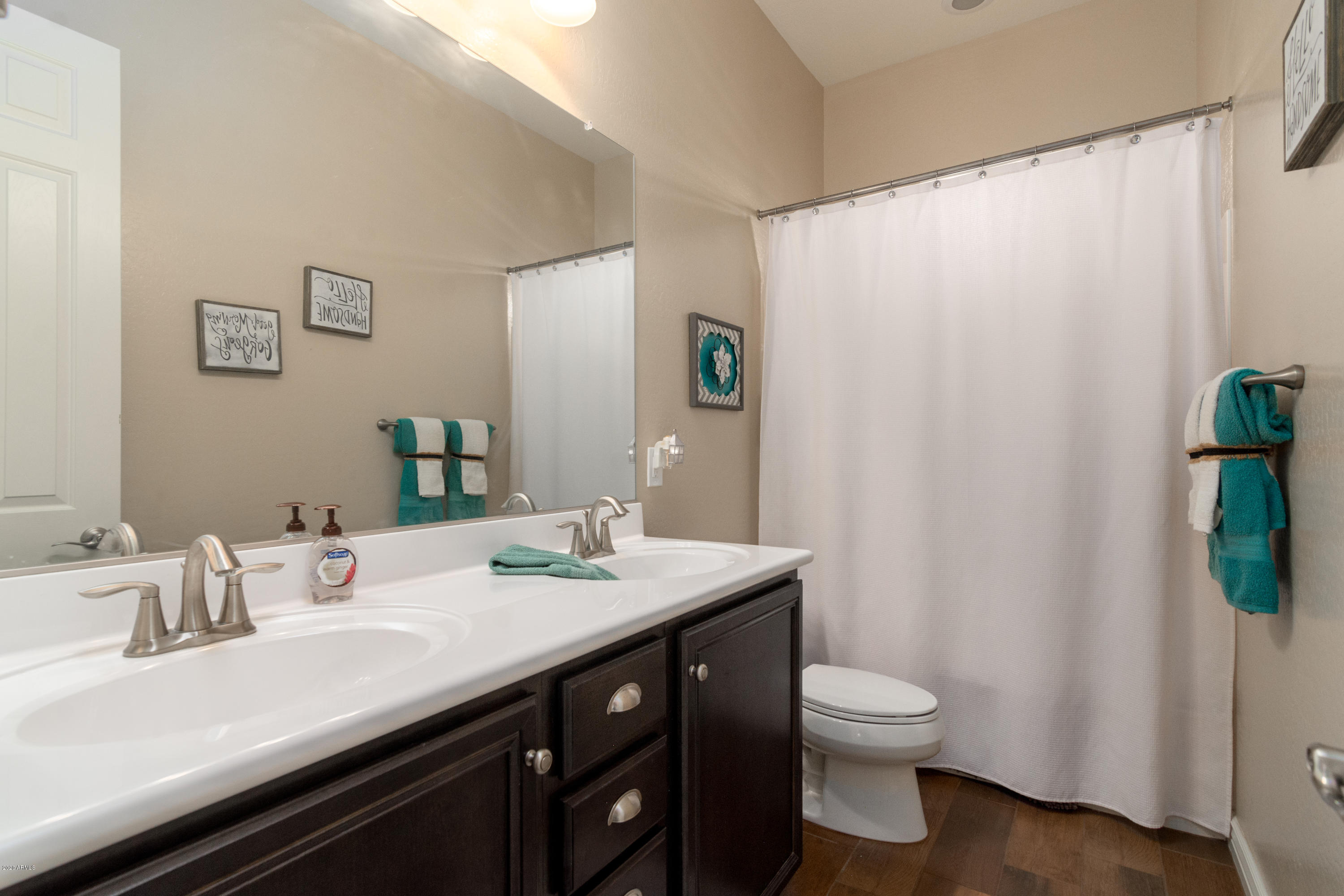2271 East Saddlebrook Road Gilbert, AZ 85298 - Photo 32 of 33 20200427-ALP_9687-Edit