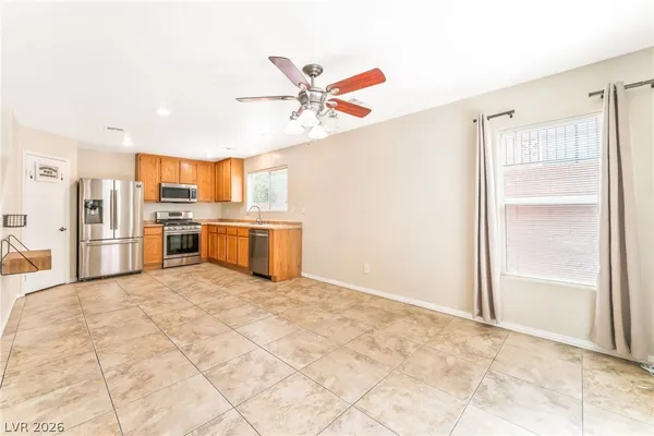 $1,900 | 609 Beckton Park Avenue, Las Vegas, NV 89178