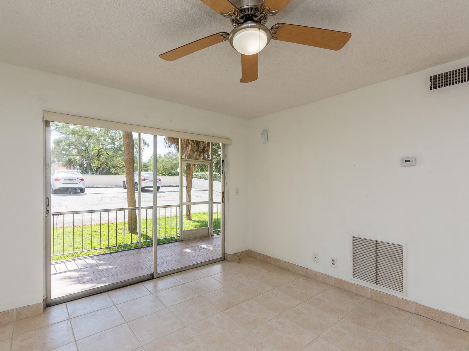 618 Northwest 13th Street, Unit 13 Boca Raton, FL 33486 - Photo 6 of 26 618 NW 13th St Unit 13 Boca Raton FL 334