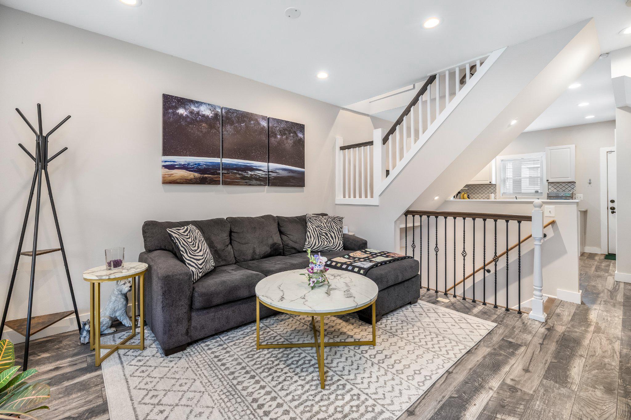 3240 Leverton Avenue Baltimore, MD 21224 - Photo 4 of 22 Main living space with stylish decor.