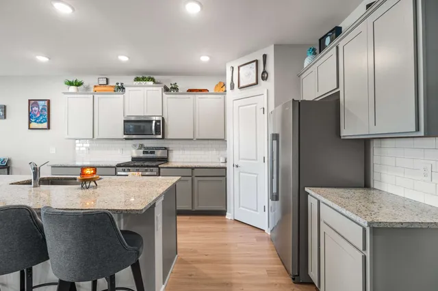 $444,900 | 252 Brook Avenue, White House, TN 37188