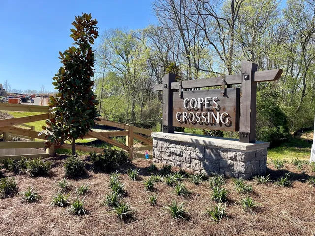 $444,900 | 252 Brook Avenue, White House, TN 37188